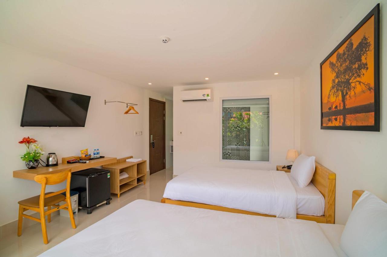 White House Central Villa Hoi An Exterior photo