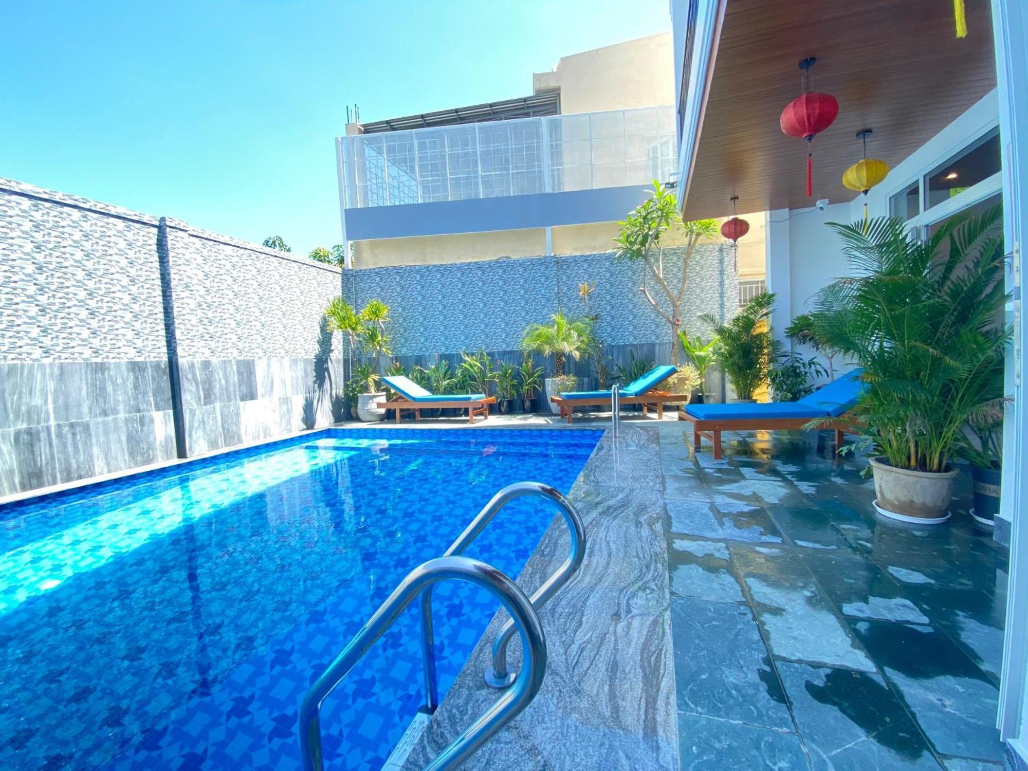 White House Central Villa Hoi An Exterior photo